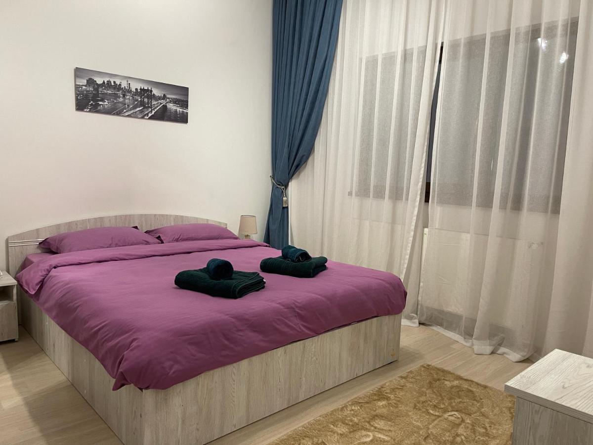 D&M Apartaments 雅西 外观 照片